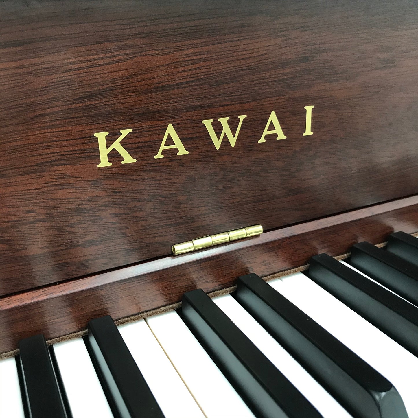 Kawai 607 Mahogany Upright Piano