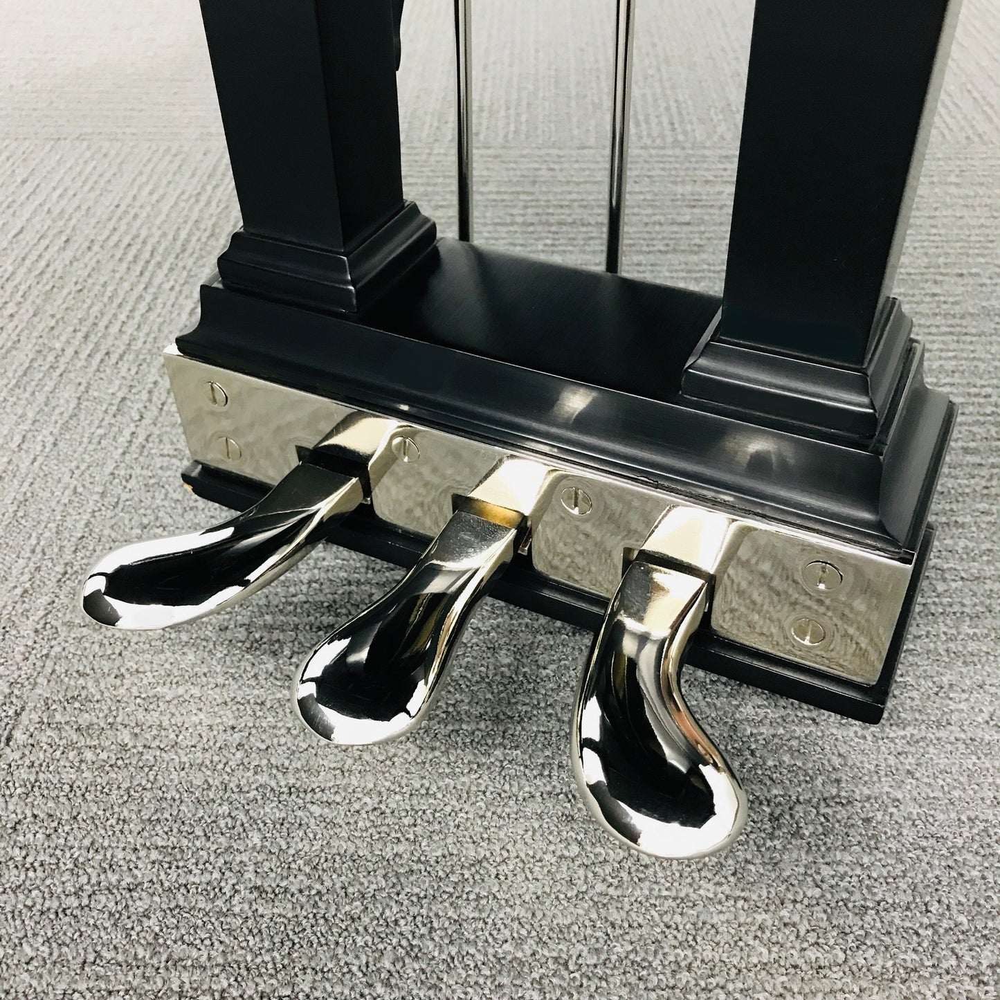 Steinway M Grand Piano Ebony Satin