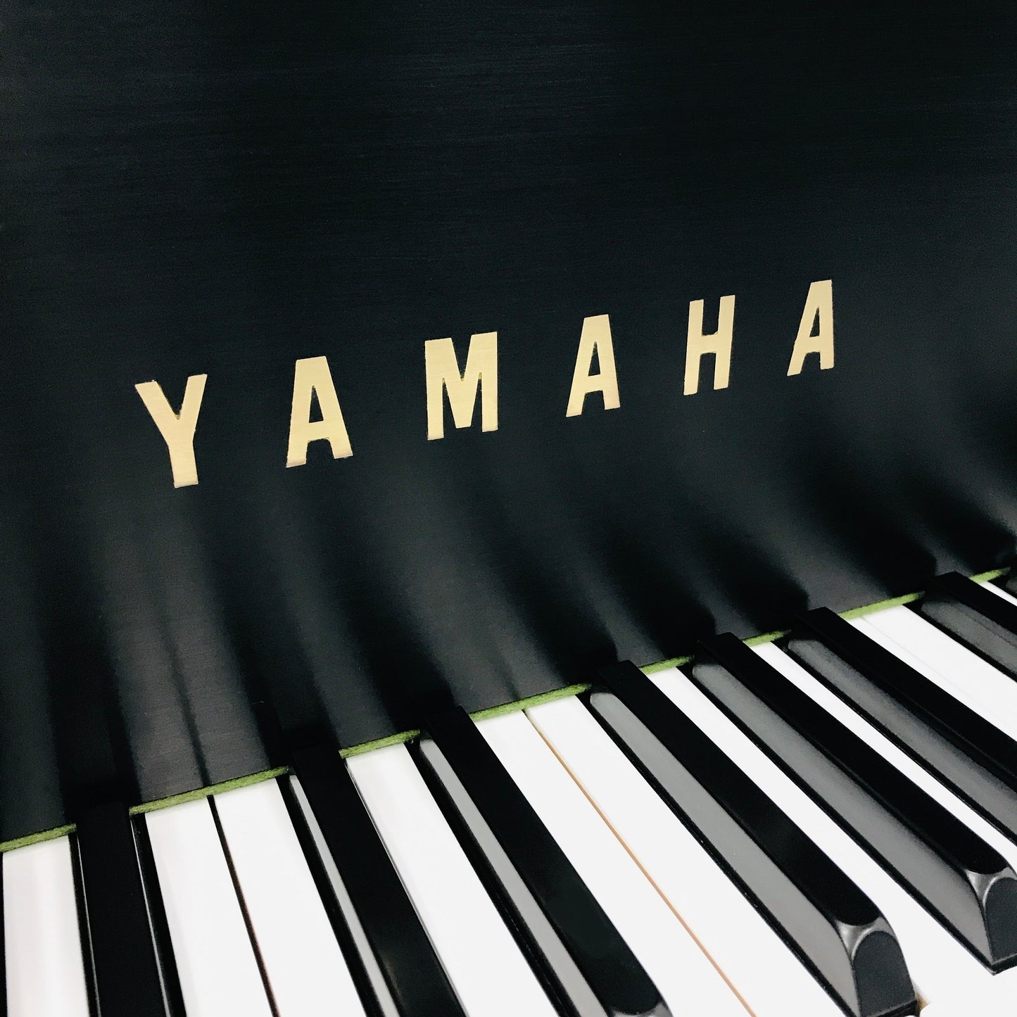 Yamaha G2 Grand Piano