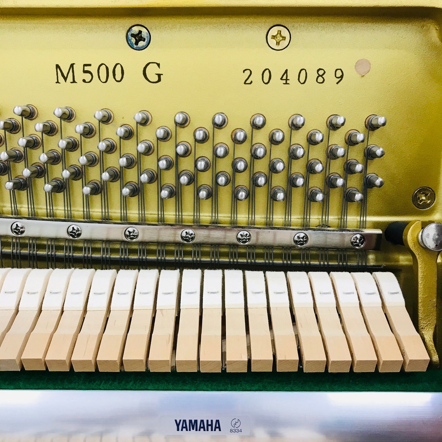Yamaha M500 Upright Piano