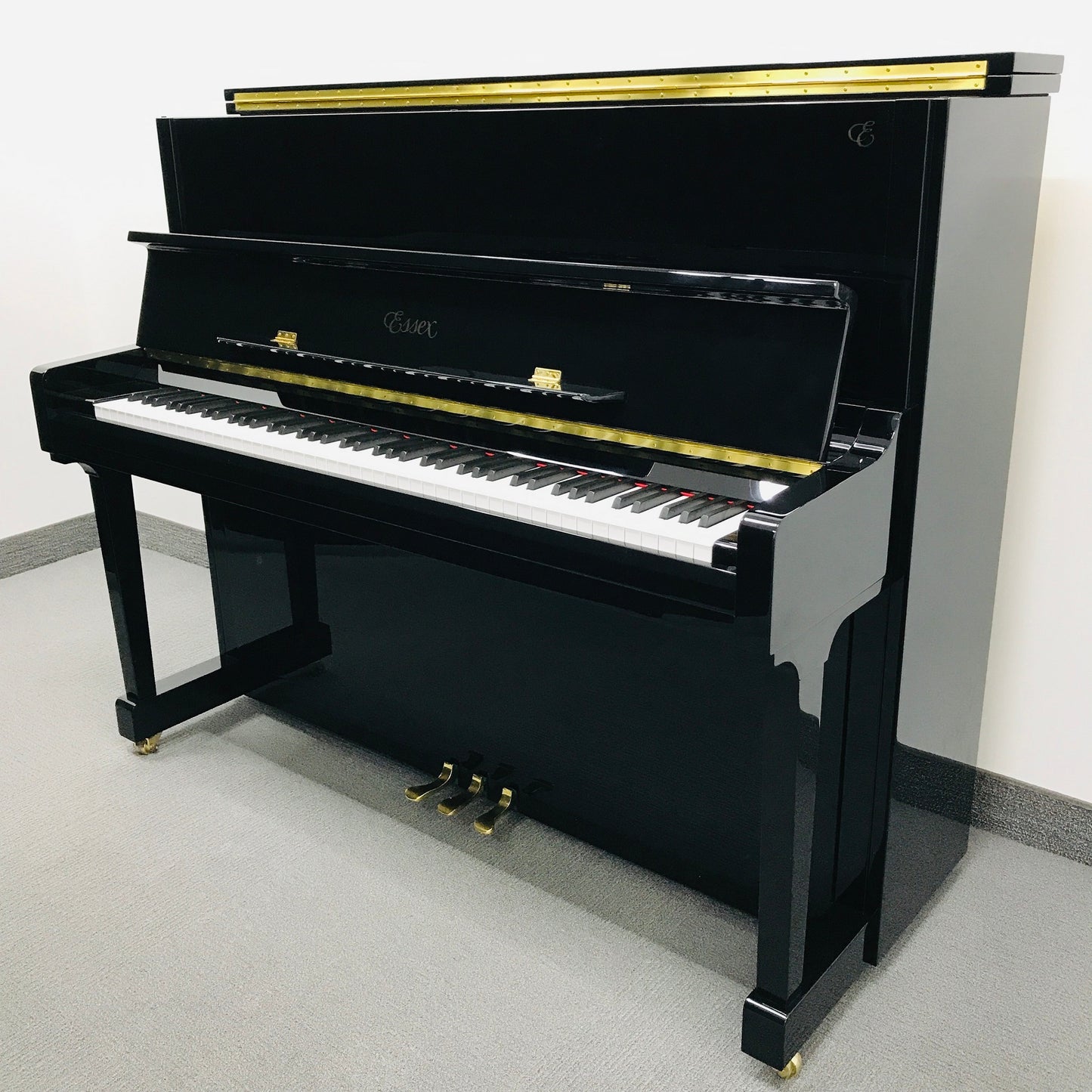 Essex by Steinway EUP 123 Upright Piano