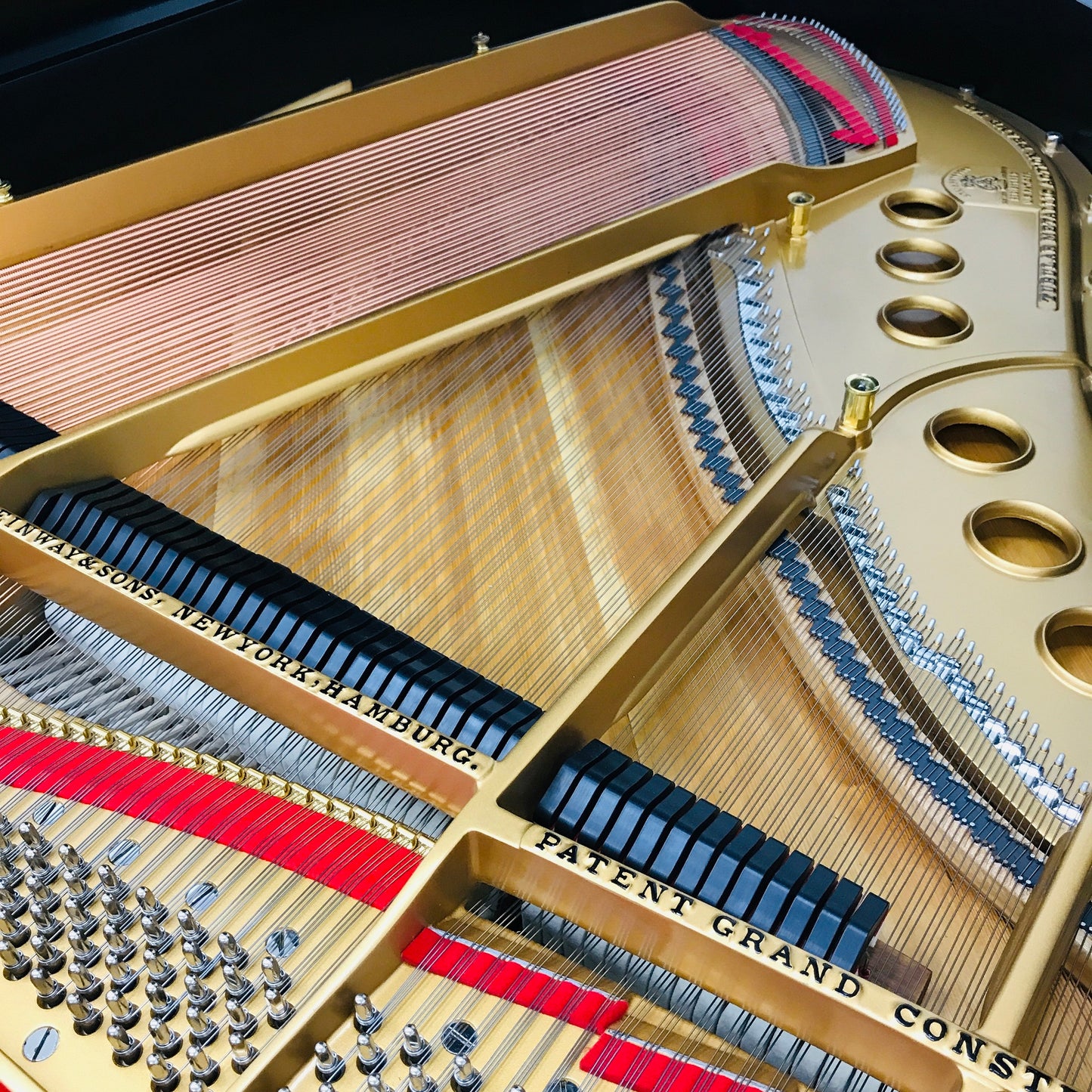 Steinway M Grand PIano