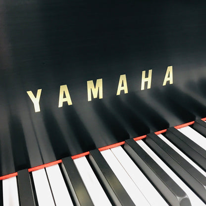Yamaha GC1 Grand Piano