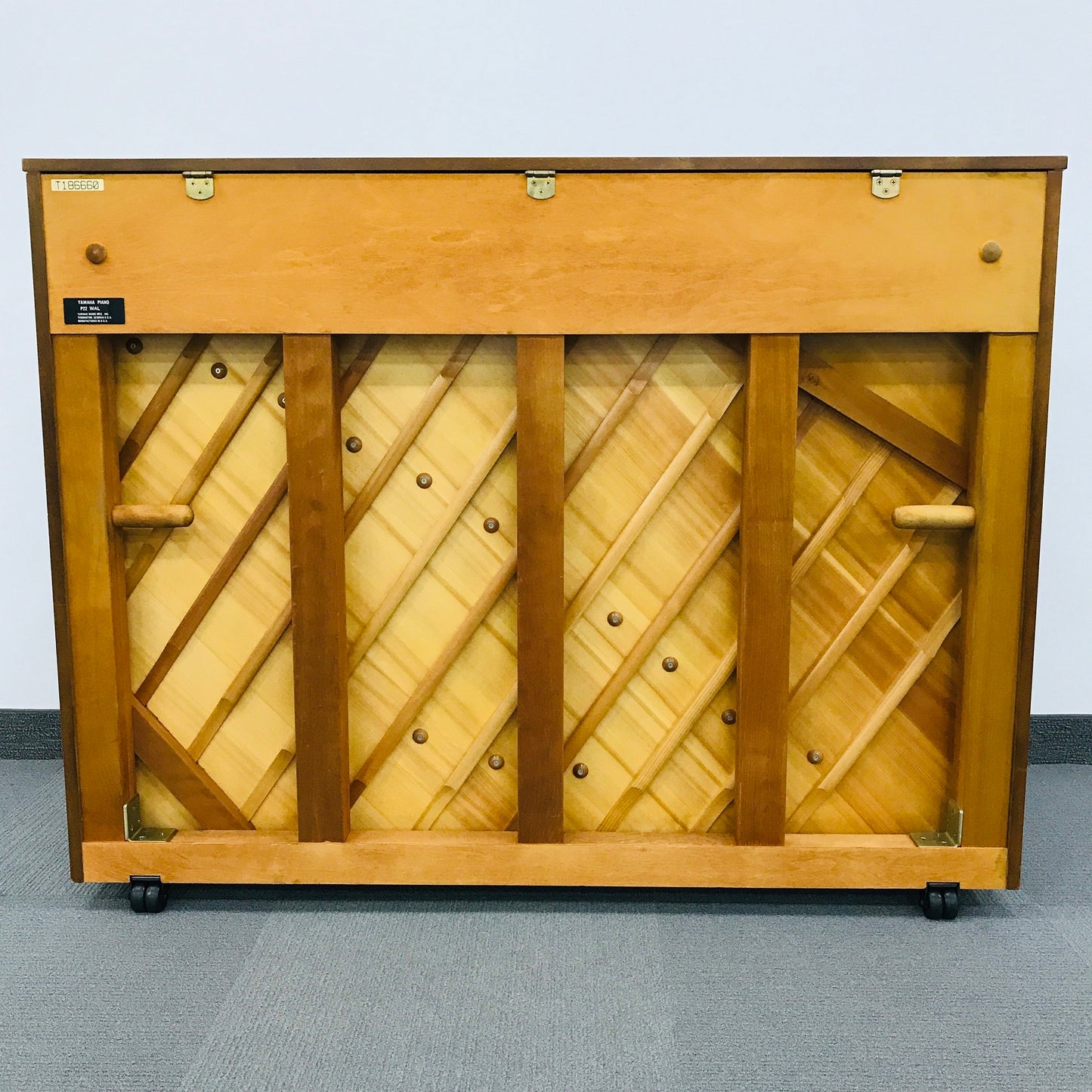 Yamaha P22 Upright Piano