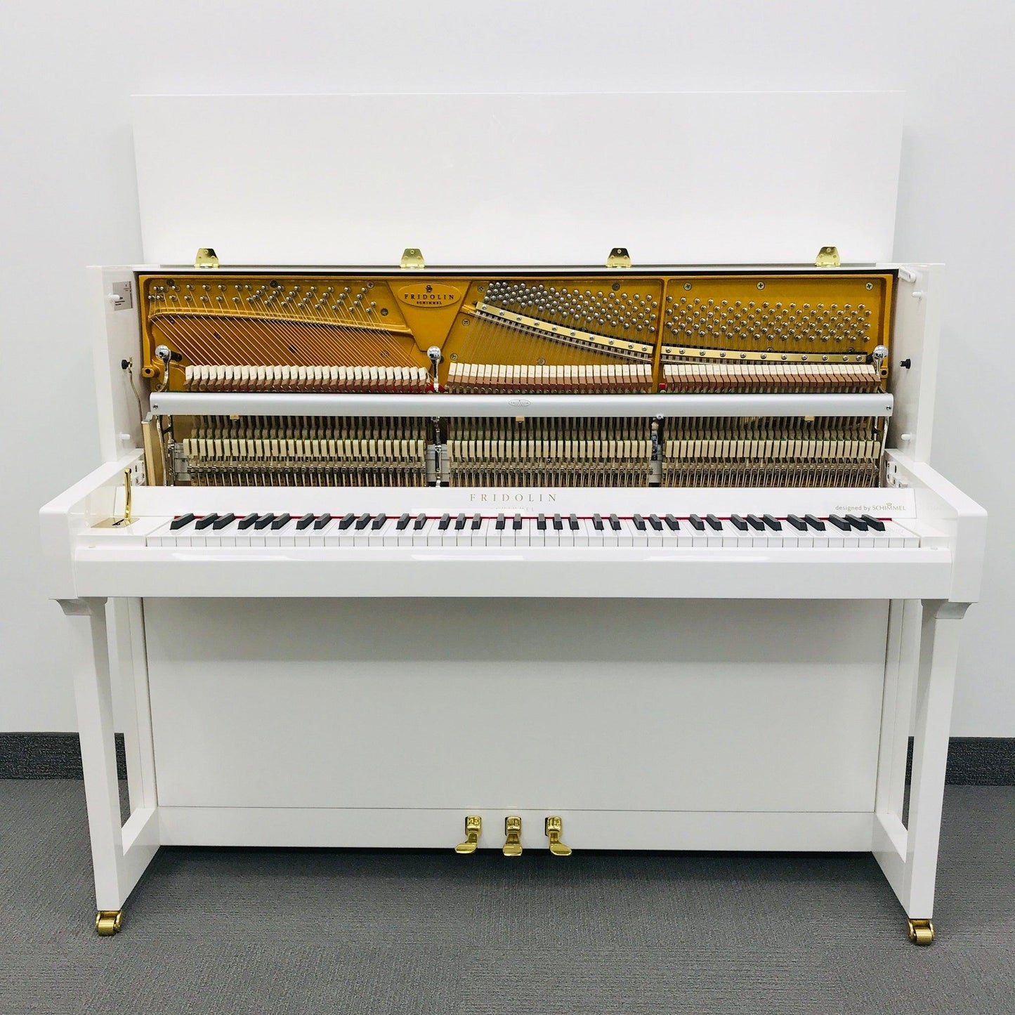 Schimmel Fridolin F116 Upright Piano White - Orpheus Music